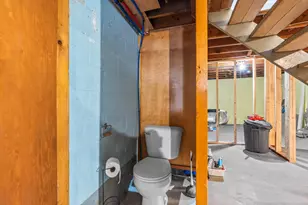 128 Roosevelt St, Valders, WI 54245 - Photo 26