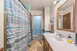 128 Roosevelt St, Valders, WI 54245 - Photo 10