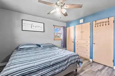 128  Roosevelt St, Valders, WI 54245 - Photo 12