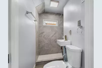 3349 S 7th St, Milwaukee, WI 53215 - Photo 20