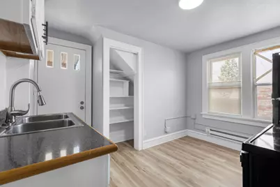 3349 S 7th St, Milwaukee, WI 53215 - Photo 16