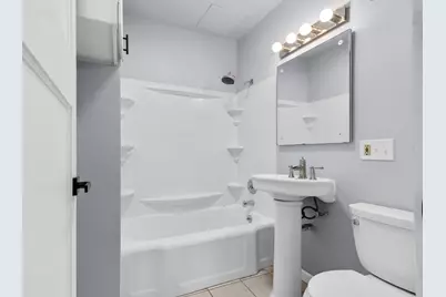 3349 S 7th St, Milwaukee, WI 53215 - Photo 12