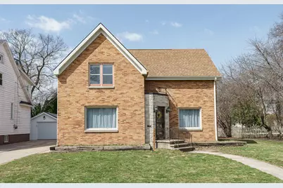 1008 S 9th St, Watertown, WI 53094 - Photo 2