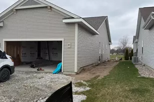 4522 La Salle St, Racine, WI 53402 - Photo 2