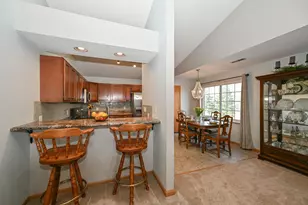 200 W Aspen Ct, Oak Creek, WI 53154 - Photo 8