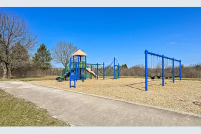 200 W Aspen Ct #8, Oak Creek, WI 53154 - Photo 40