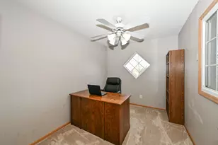 200 W Aspen Ct, Oak Creek, WI 53154 - Photo 16