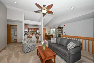 200 W Aspen Ct, Oak Creek, WI 53154 - Photo 4