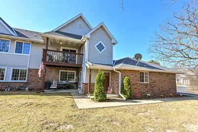 200 W Aspen Ct #8, Oak Creek, WI 53154 - Photo 38