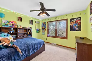 N68W14724 Prudence Dr, Menomonee Falls, WI 53051 - Photo 30