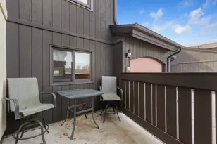 5266 Somerset Ln, Greenfield, WI 53221 - Photo 22