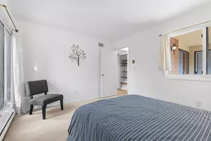 5266 Somerset Ln, Greenfield, WI 53221 - Photo 18