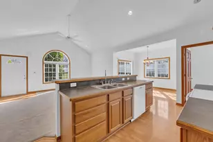 2781 Edwards St, East Troy, WI 53120 - Photo 4