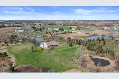 3107  67th Dr, Racine, WI 53182 - Photo 2