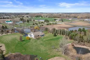 3107 67th Dr, Racine, WI 53182 - Photo 2