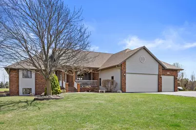 3107  67th Dr, Racine, WI 53182 - Photo 1