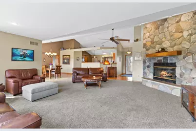 3107  67th Dr, Racine, WI 53182 - Photo 6