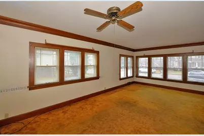 2000  Slauson Ave, Racine, WI 53403 - Photo 8