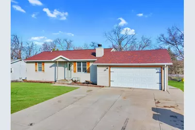 232 W Fremont St, Darien, WI 53114 - Photo 1