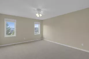 9223 W Wyndham Hills Ct, Franklin, WI 53132 - Photo 34