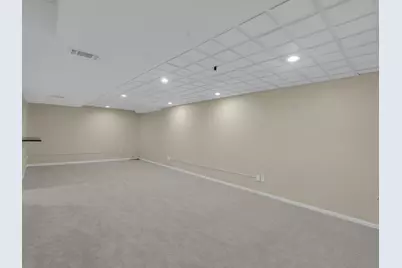 9223 W Wyndham Hills Ct, Franklin, WI 53132 - Photo 42