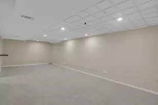 9223 W Wyndham Hills Ct, Franklin, WI 53132 - Photo 42