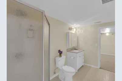 9223 W Wyndham Hills Ct, Franklin, WI 53132 - Photo 46