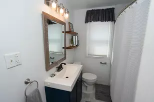 1514 S 165th St, New Berlin, WI 53151 - Photo 22