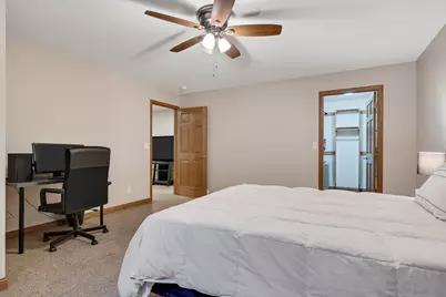 1218  Huntington St, Holmen, WI 54636 - Photo 18