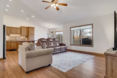 1218  Huntington St, Holmen, WI 54636 - Photo 28