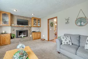 S28W30310 West End Ln, Genesee, WI 53188 - Photo 18