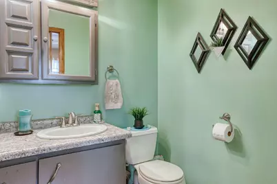 S28W30310  West End Ln, Genesee, WI 53188 - Photo 22