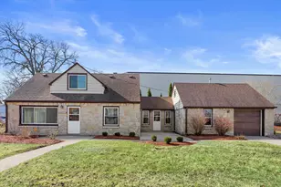 2001 W Bender Rd, Glendale, WI 53209 - Photo 1