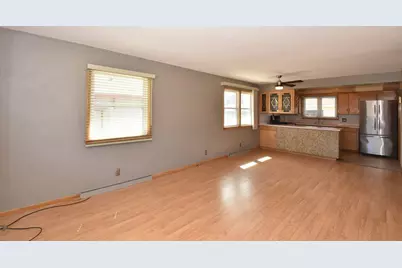 824  Ohio St, Racine, WI 53405 - Photo 4