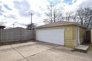 824 Ohio St, Racine, WI 53405 - Photo 30