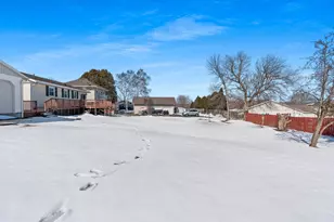 1465 N 8th St, Manitowoc, WI 54220 - Photo 54