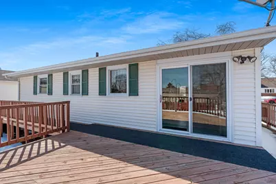 1465 N 8th St, Manitowoc, WI 54220 - Photo 44