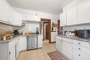 307 E Rosedale Ave, Milwaukee, WI 53207 - Photo 14