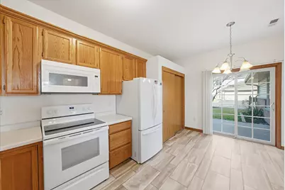853  Cheyenne Ave #F, Grafton, WI 53024 - Photo 8