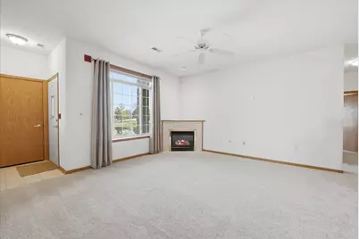 853  Cheyenne Ave #F, Grafton, WI 53024 - Photo 10
