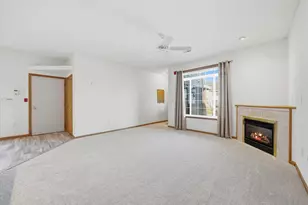 853 Cheyenne Ave, Grafton, WI 53024 - Photo 12