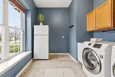 1909  Foxcroft Ln, Waukesha, WI 53189 - Photo 24