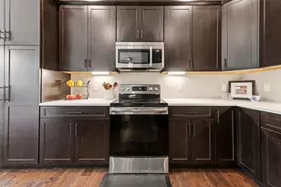 1909 Foxcroft Ln, Waukesha, WI 53189 - Photo 20