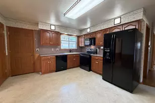 1624 State St, Racine, WI 53182 - Photo 2