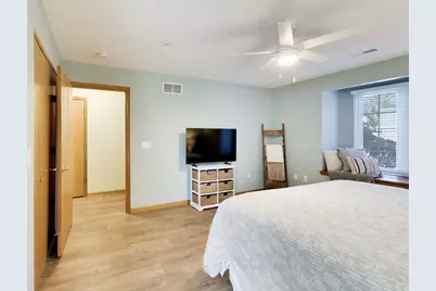 91  Potawatomi Rd #C4, Williams Bay, WI 53191 - Photo 12