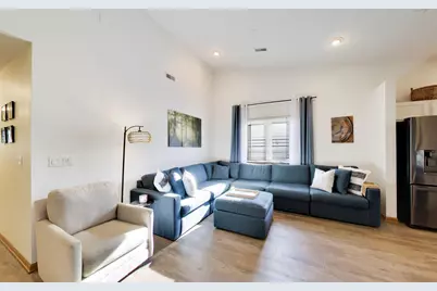 91  Potawatomi Rd #C, Williams Bay, WI 53191 - Photo 6