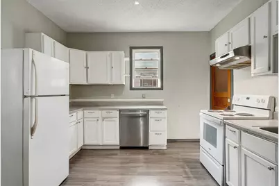 1017  7th St, La Crosse, WI 54601 - Photo 14