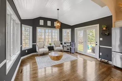 317  River Bluff Cir, Oconomowoc, WI 53066 - Photo 12