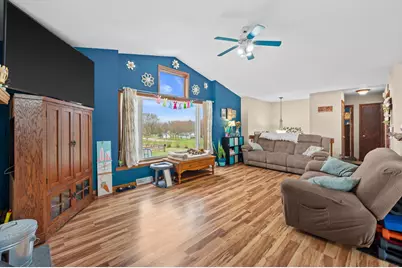 W299S10917  Valley Ridge Dr, Mukwonago, WI 53149 - Photo 6