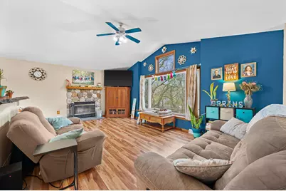 W299S10917  Valley Ridge Dr, Mukwonago, WI 53149 - Photo 4